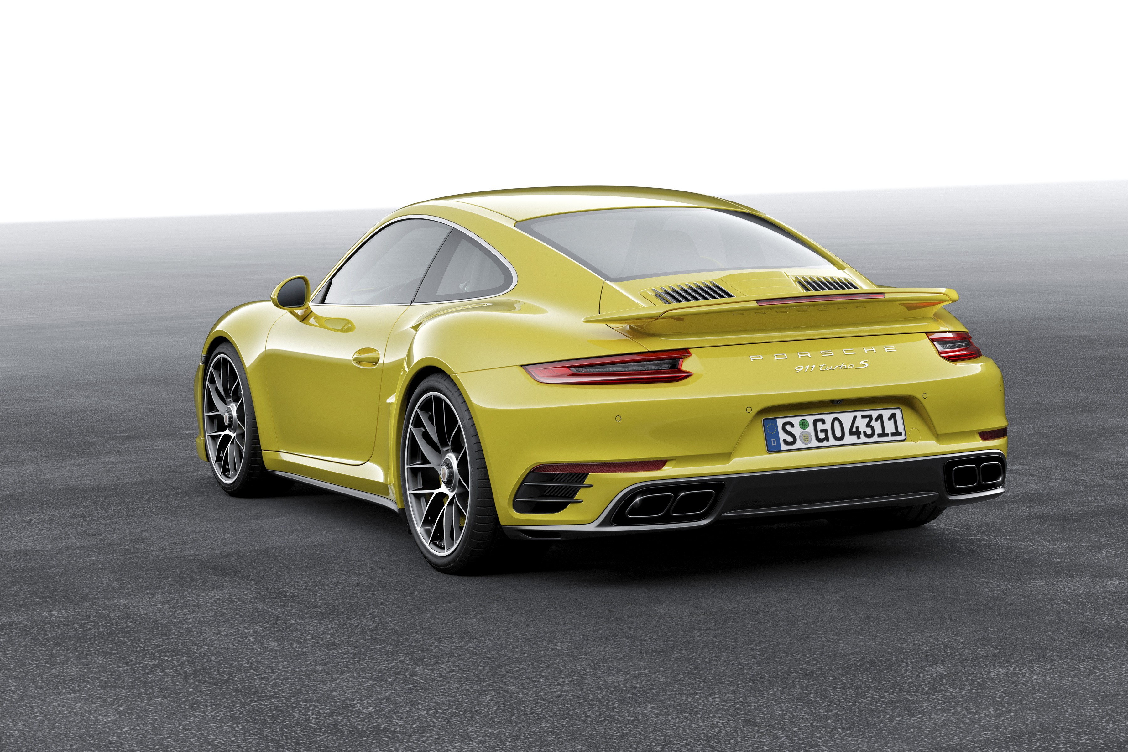 Porsche 911 Turbo S photo 14