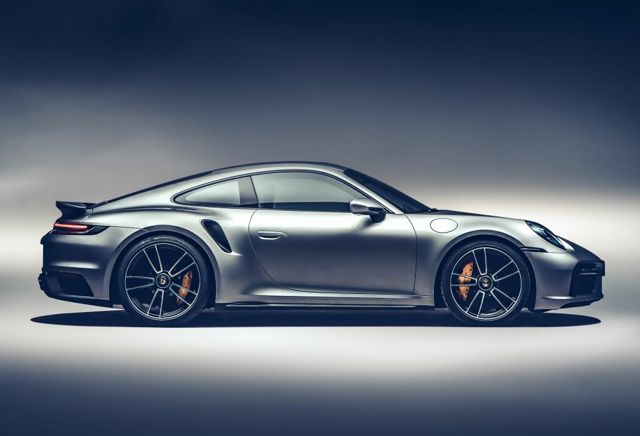 Porsche 911 Turbo S photo 8