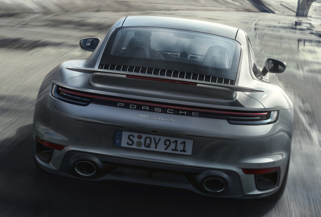 Porsche 911 Turbo S photo 9