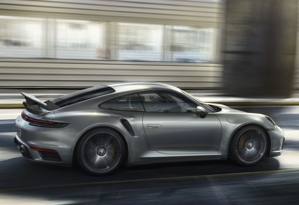 Porsche 911 Turbo S photo 18