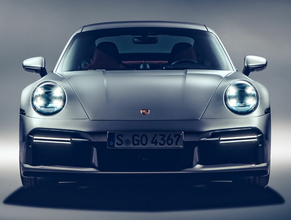 Porsche 911 Turbo S photo 31