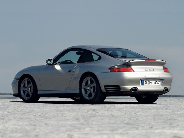 Porsche 911 Turbo S photo 7