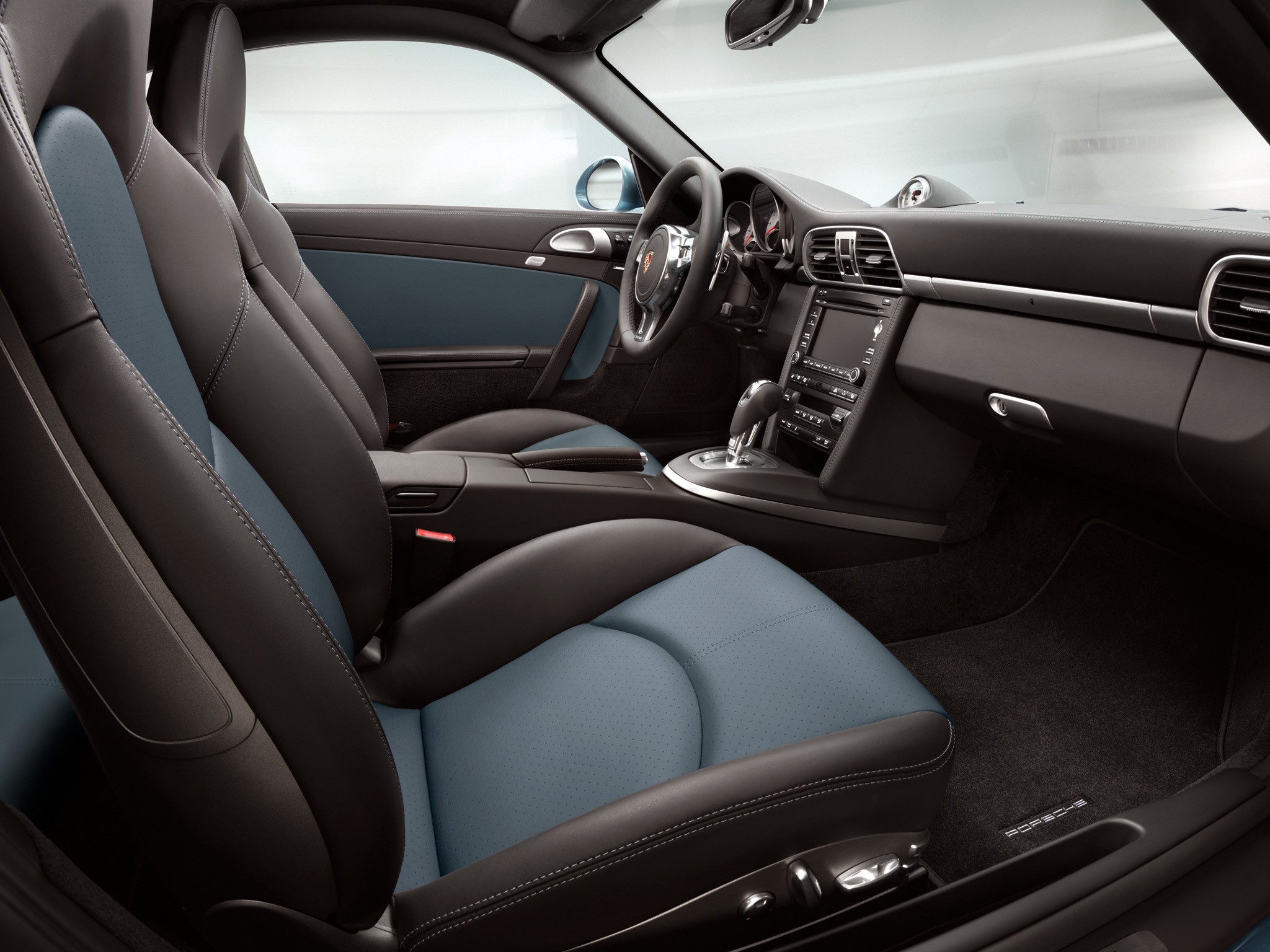 Porsche 911 Turbo S photo 38