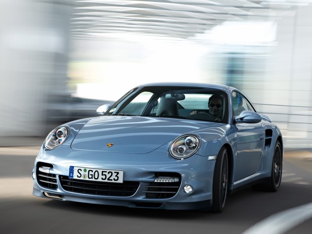 Porsche 911 Turbo S photo 23
