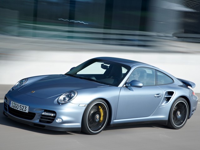 Porsche 911 Turbo S photo 30