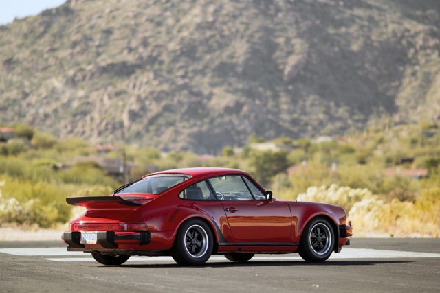 Porsche 911 Turbo photo 7