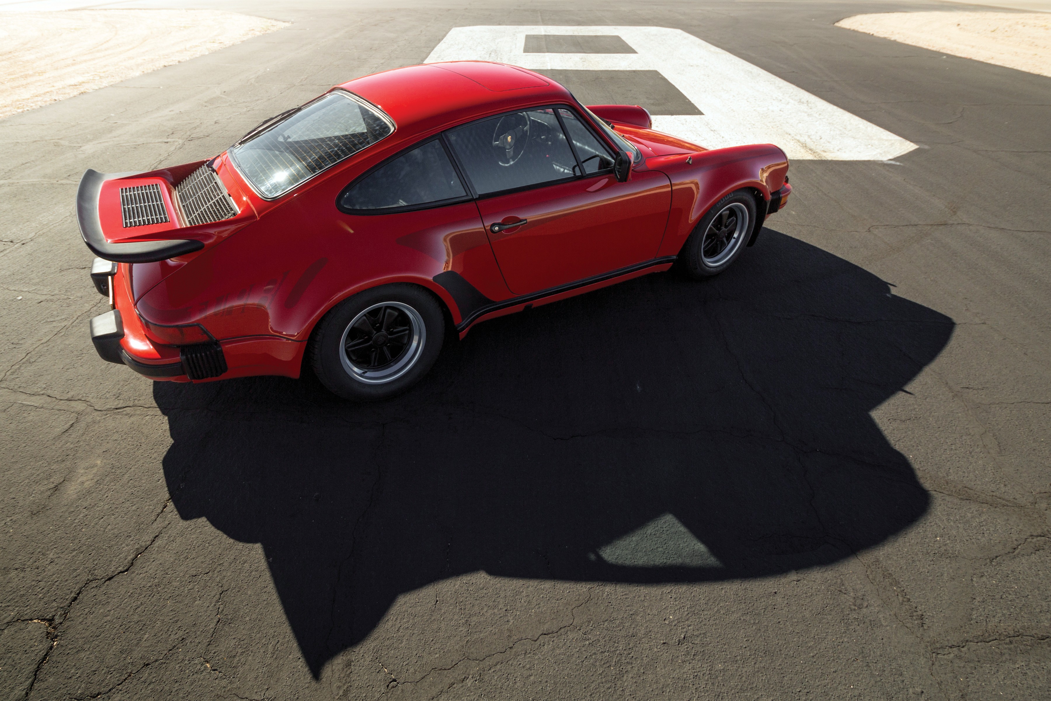 Porsche 911 Turbo photo 8