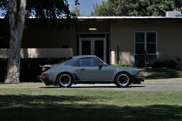 Porsche 911 Turbo photo 10