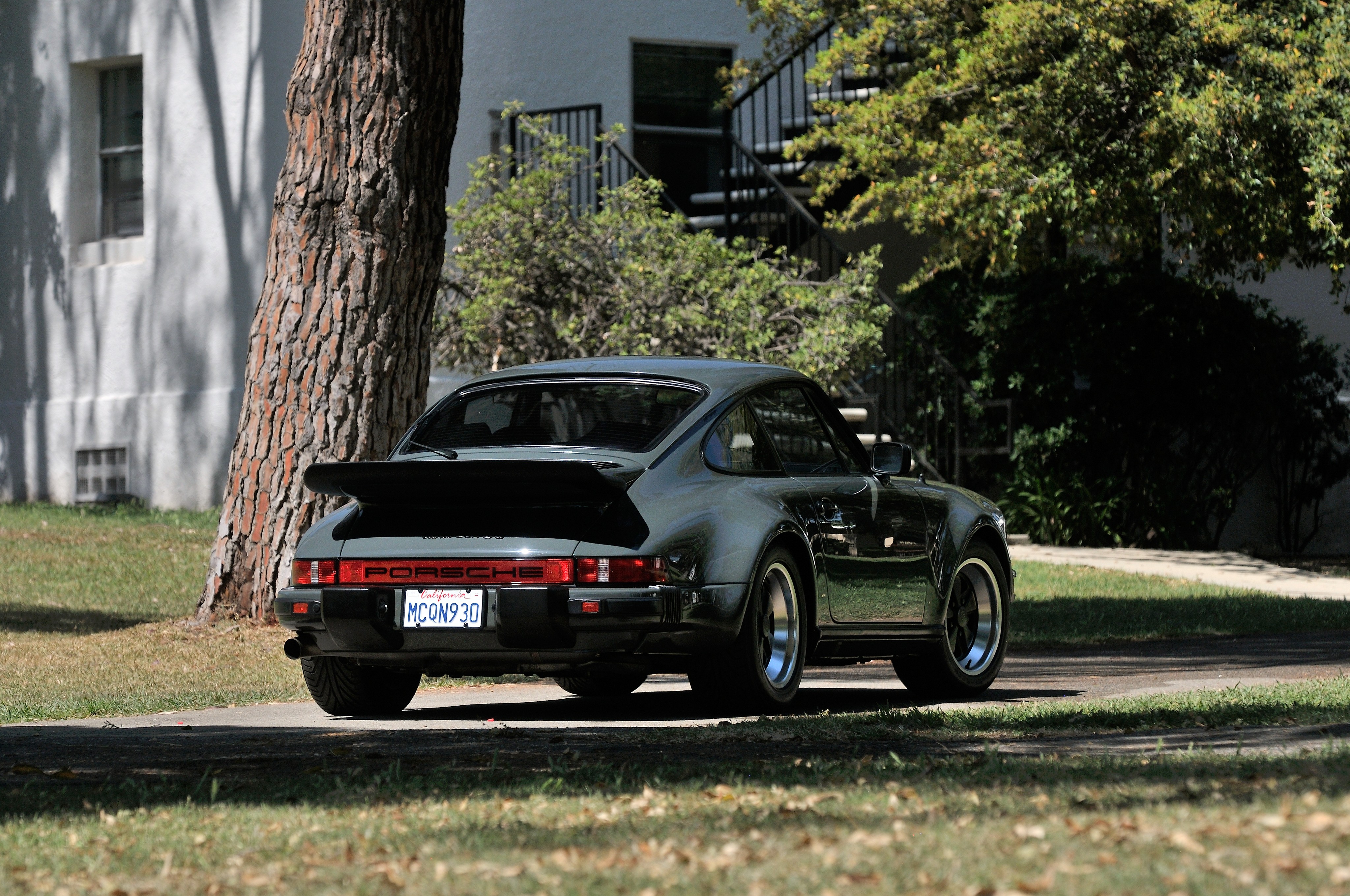 Porsche 911 Turbo photo 11