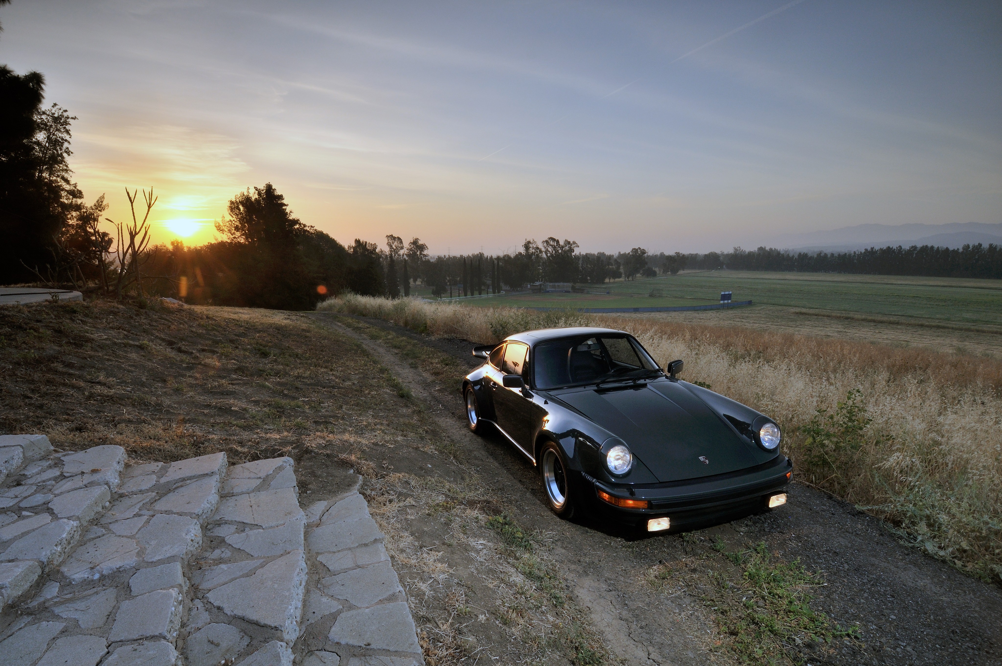 Porsche 911 Turbo photo 12
