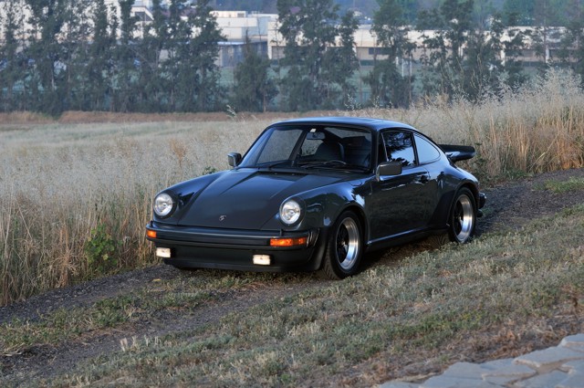 Porsche 911 Turbo photo 15
