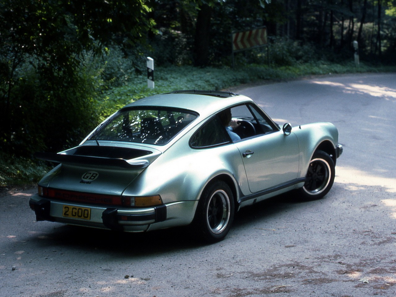 Porsche 911 Turbo photo 21