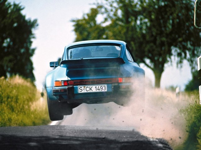 Porsche 911 Turbo photo 23