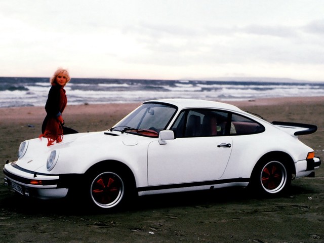 Porsche 911 Turbo photo 28