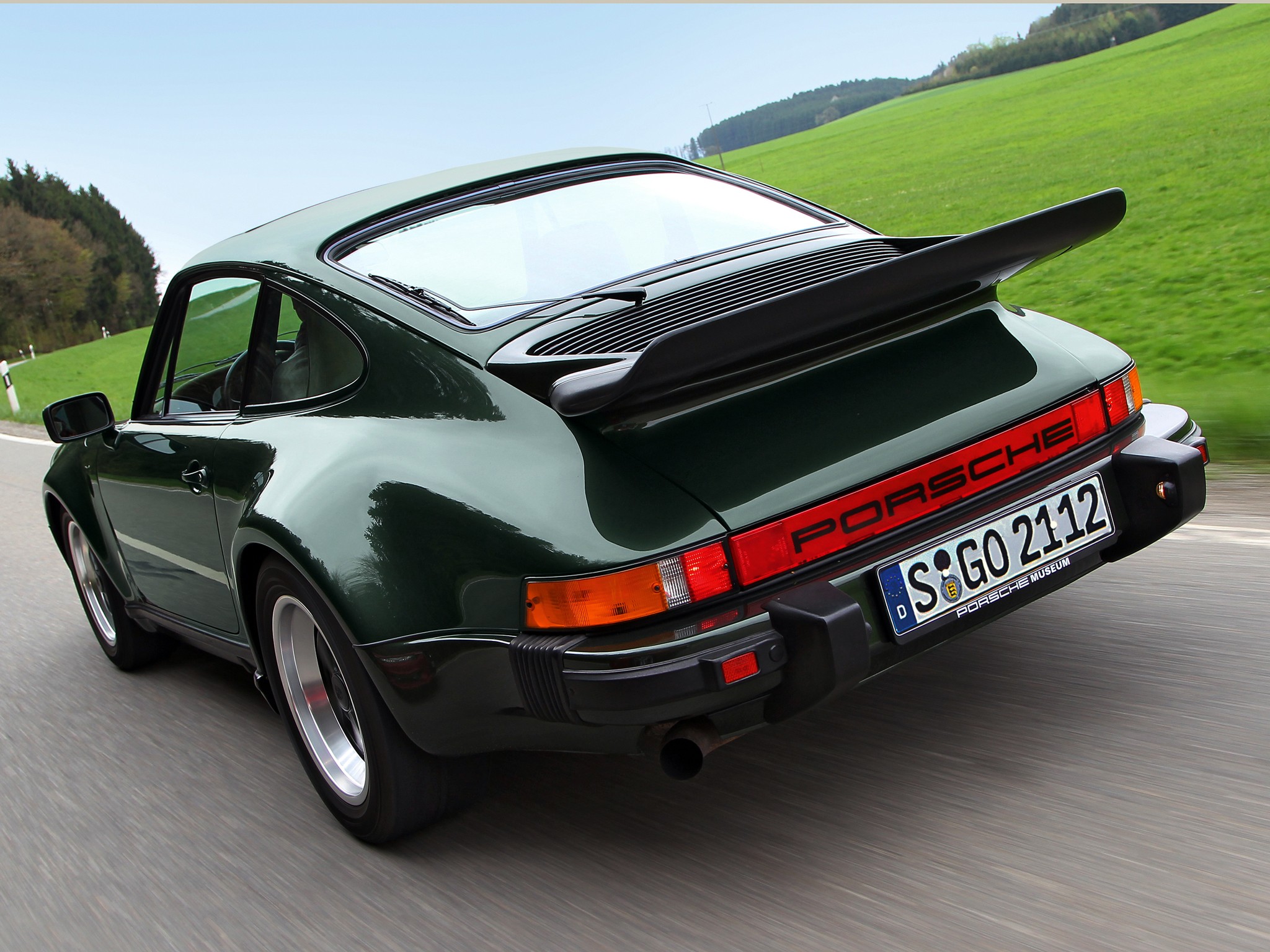 Porsche 911 Turbo photo 40