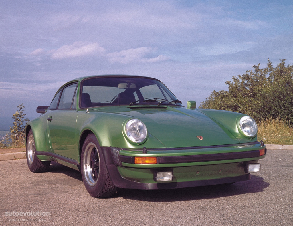 Porsche 911 Turbo photo 2