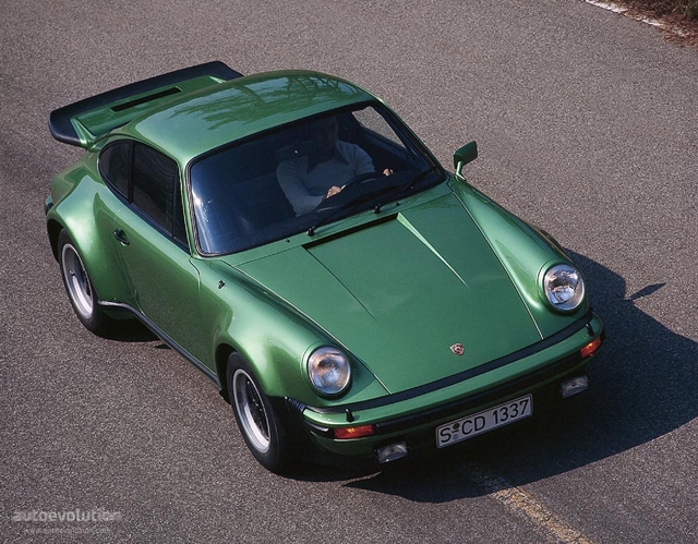 Porsche 911 Turbo photo 3