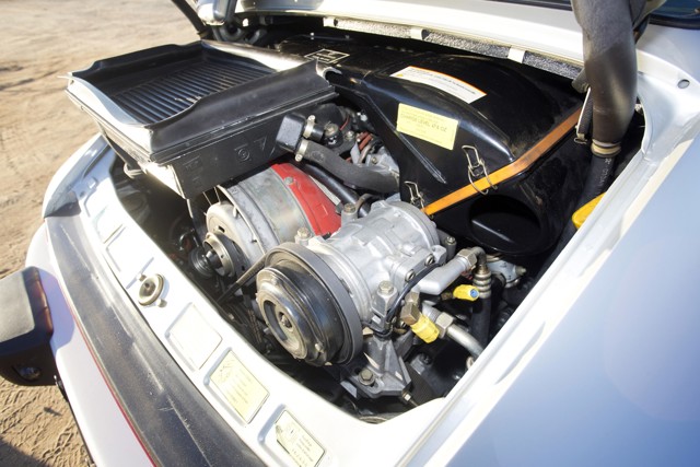 Porsche 911 Turbo photo 75