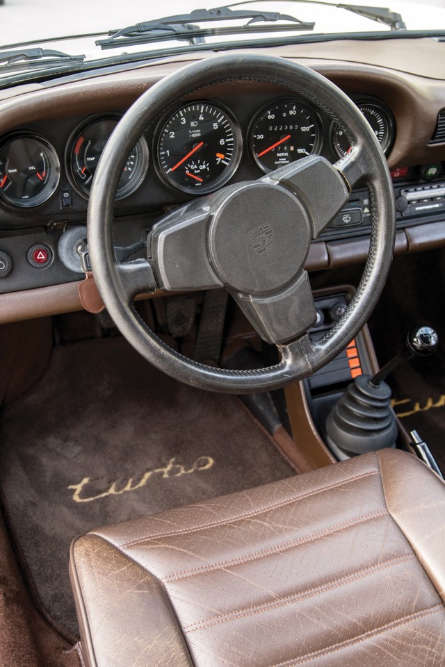 Porsche 911 Turbo photo 83