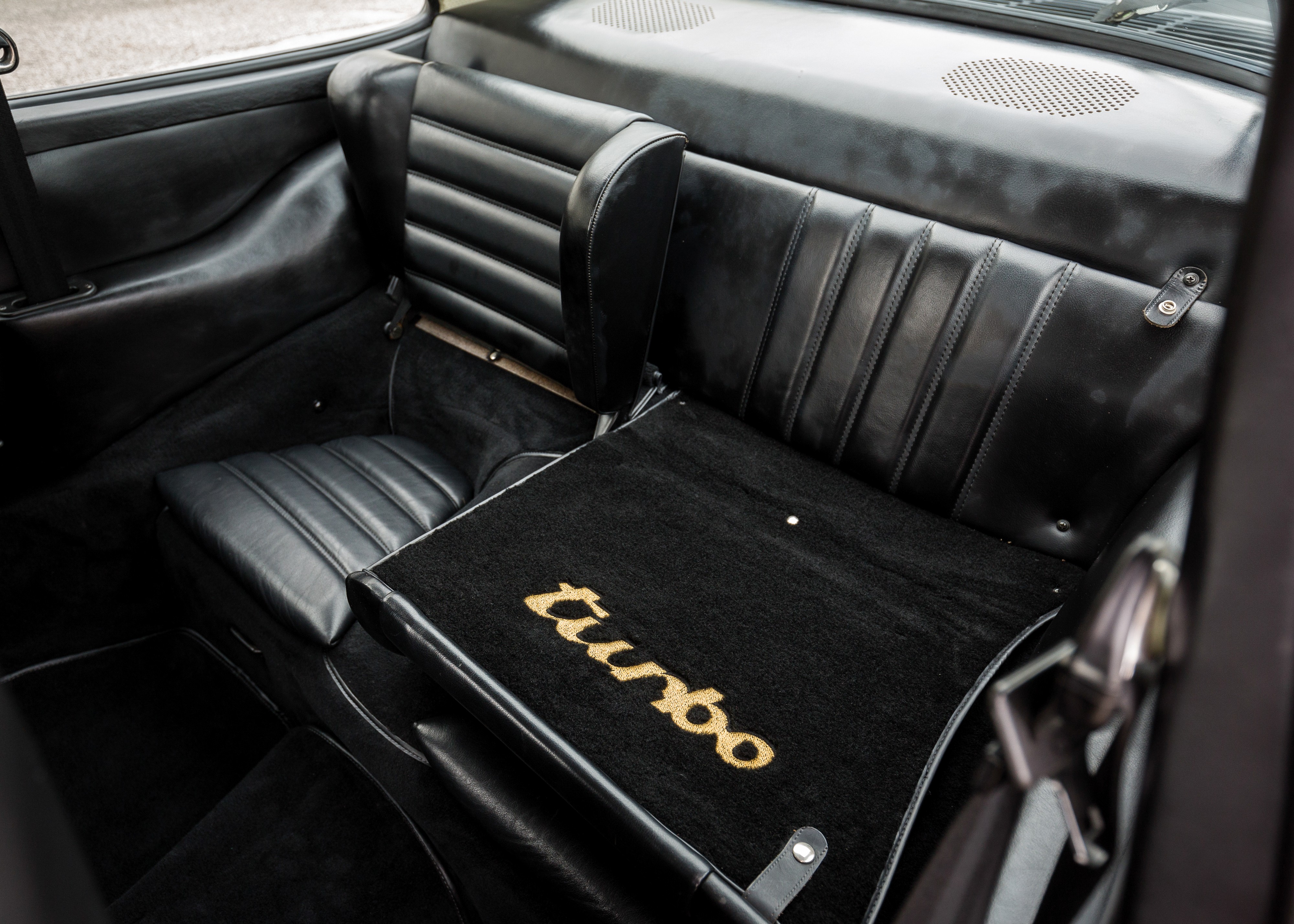 Porsche 911 Turbo photo 90