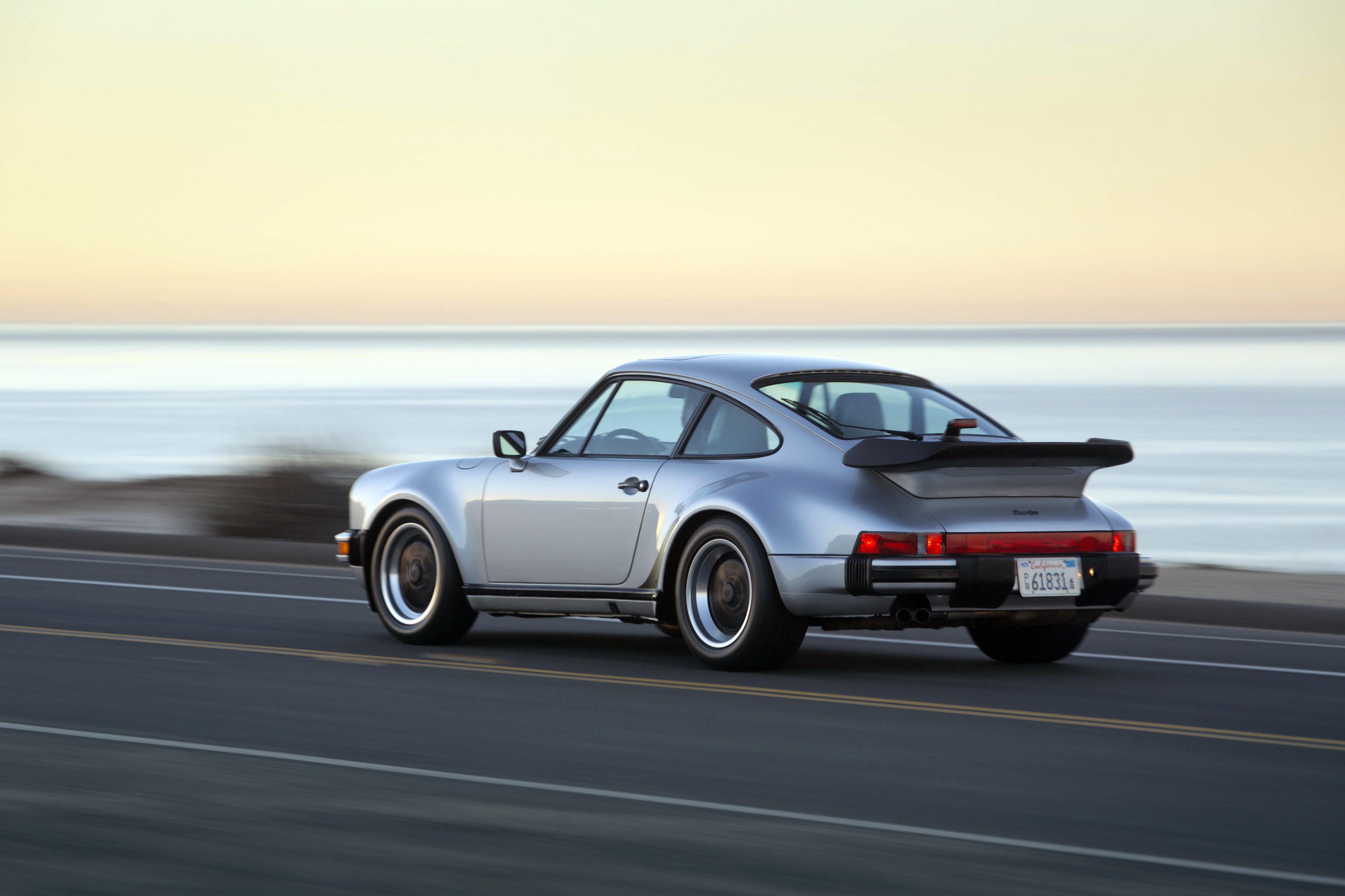Porsche 911 Turbo photo 20