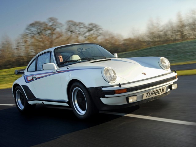 Porsche 911 Turbo photo 38