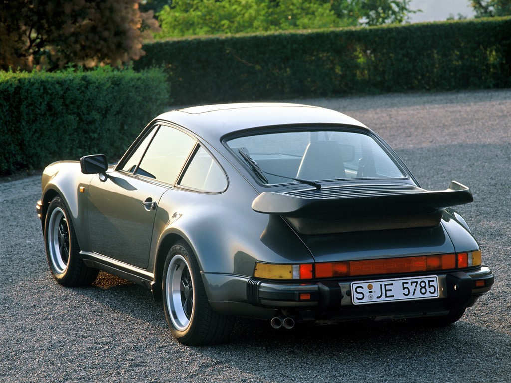 Porsche 911 Turbo photo 43