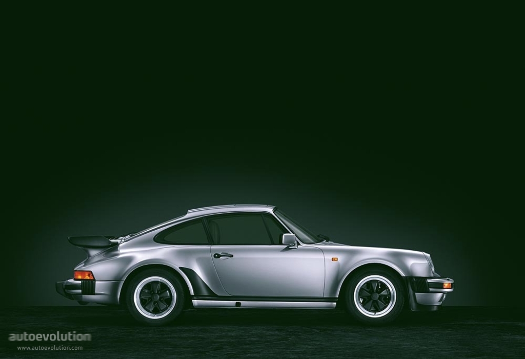 PORSCHE 911 Turbo