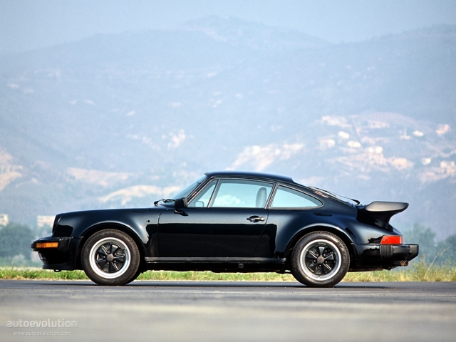 Porsche 911 Turbo photo 3