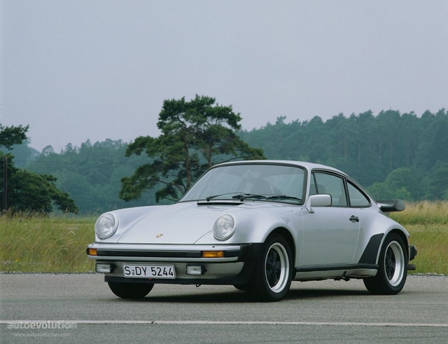 Porsche 911 Turbo photo 5