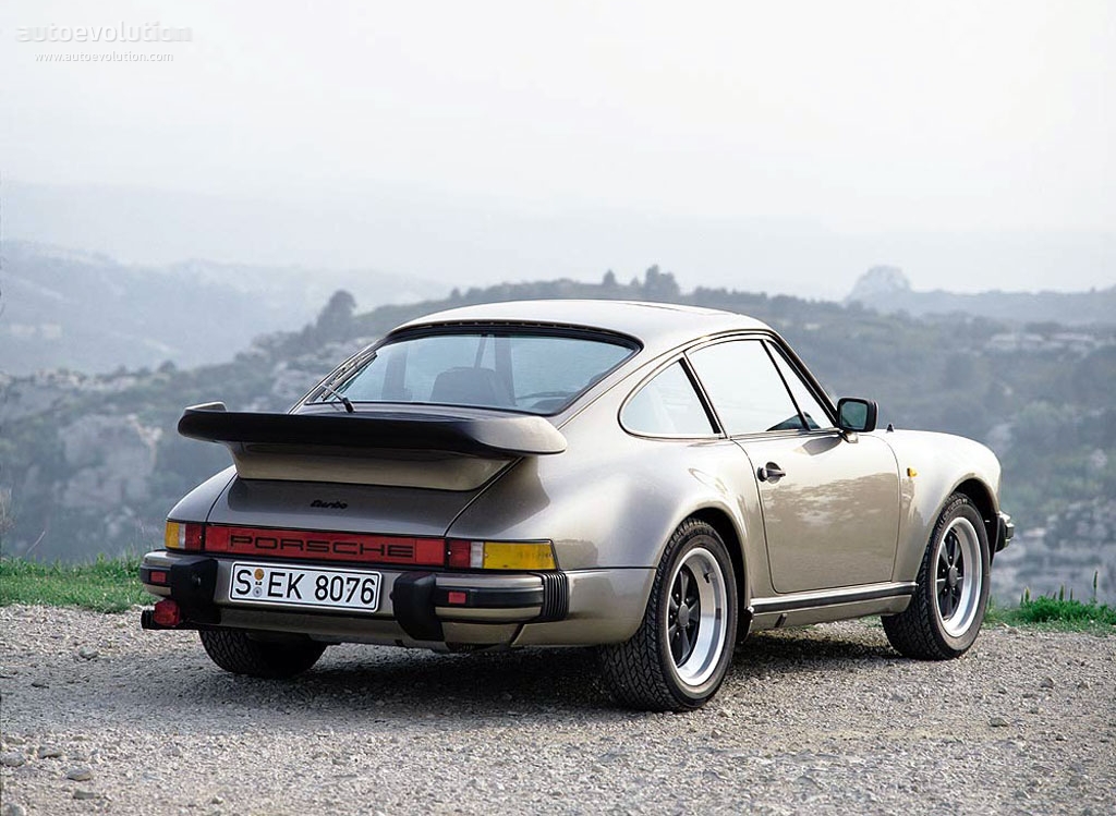 Porsche 911 Turbo photo 6