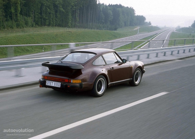 Porsche 911 Turbo photo 7