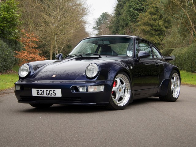 Porsche 911 Turbo photo 8