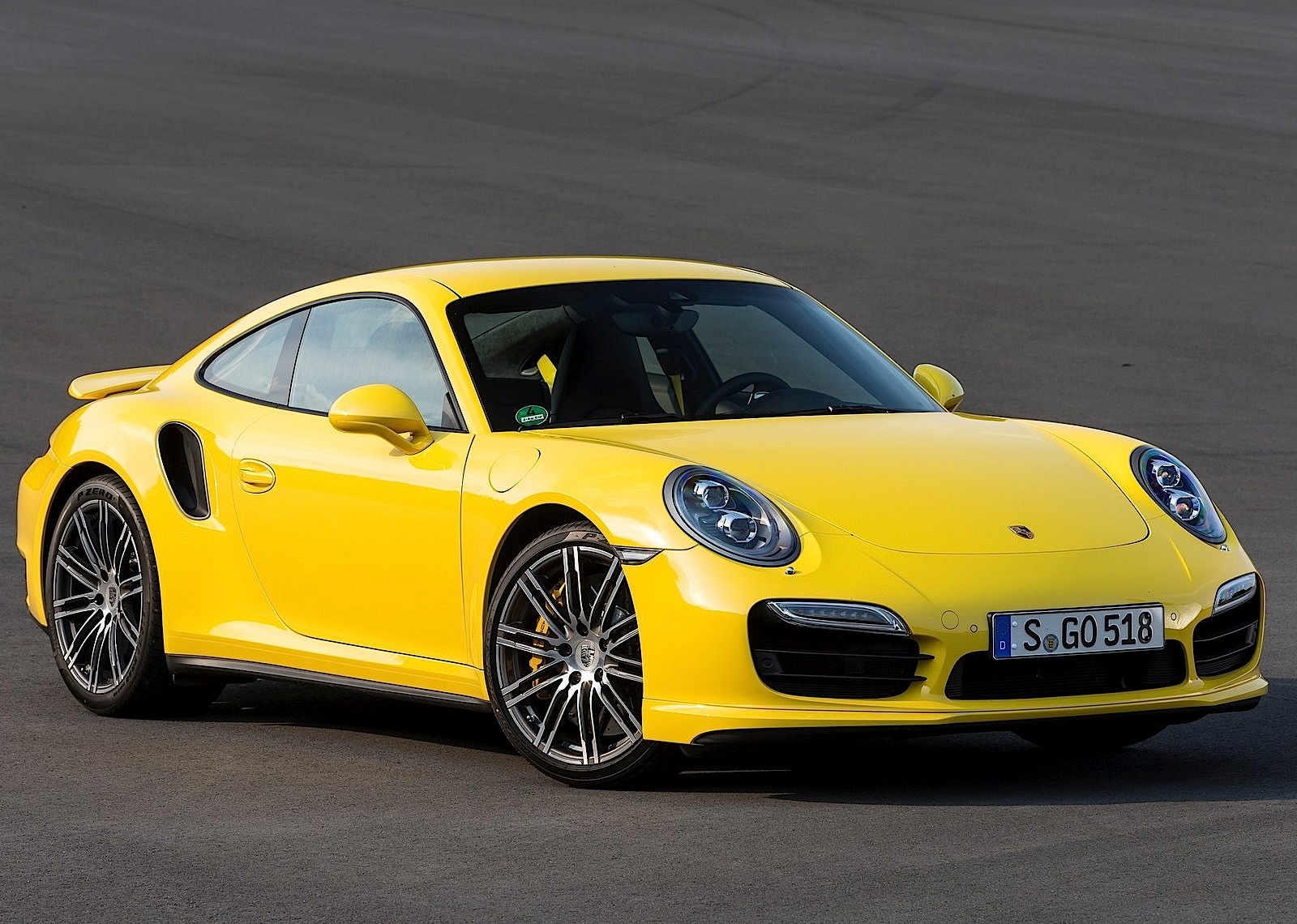 Porsche 911 Turbo photo 28