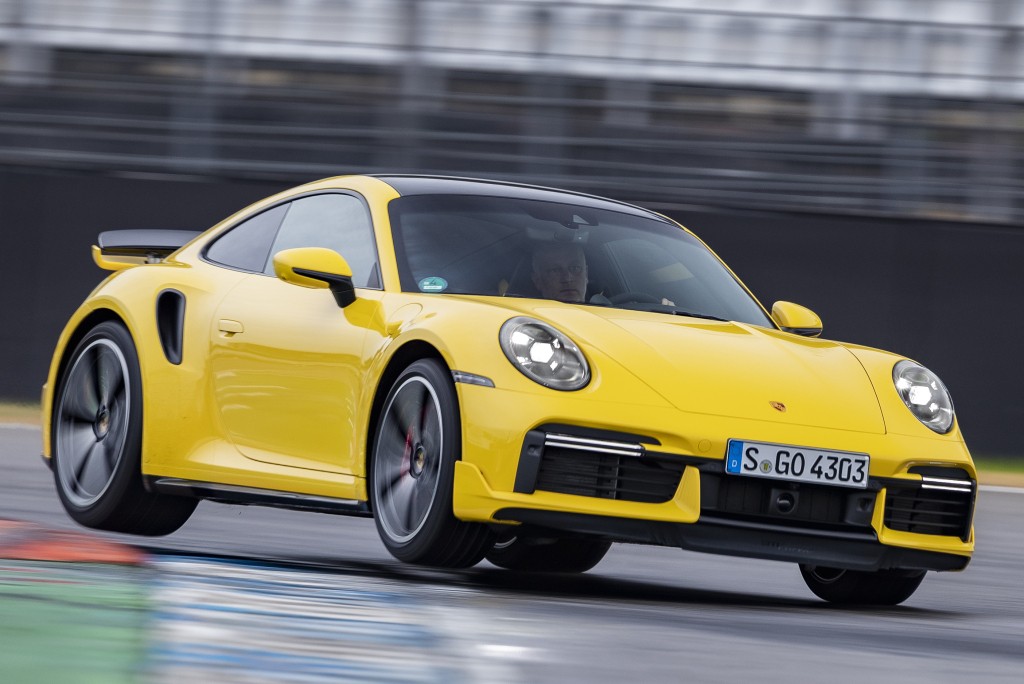 Porsche 911 Turbo photo 23