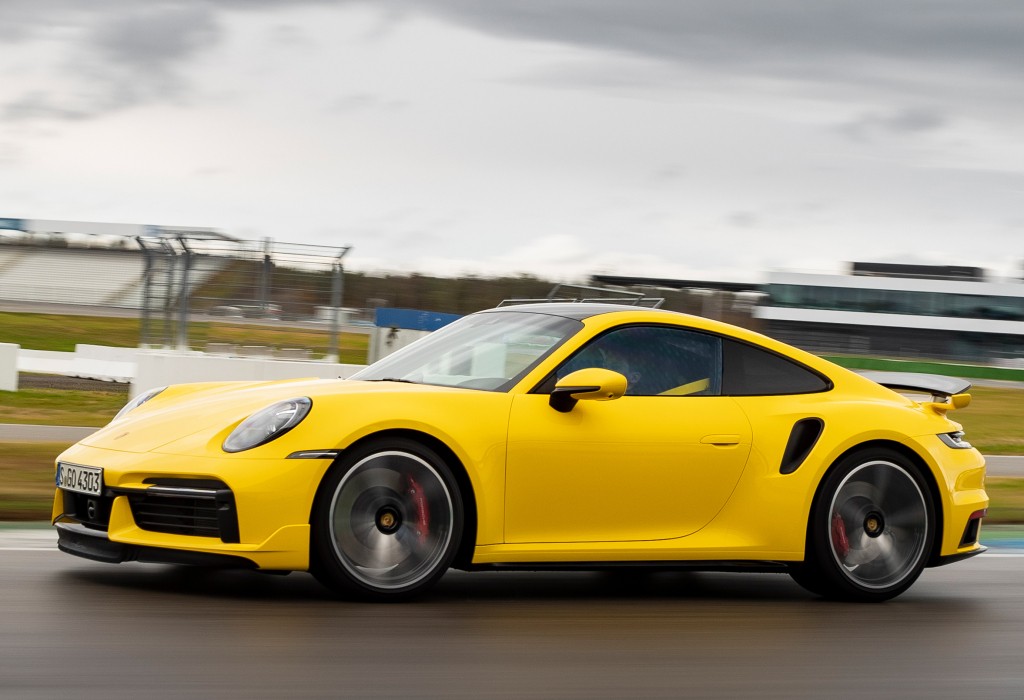 Porsche 911 Turbo photo 31