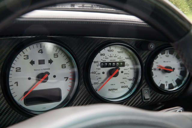 Porsche 911 Turbo photo 76