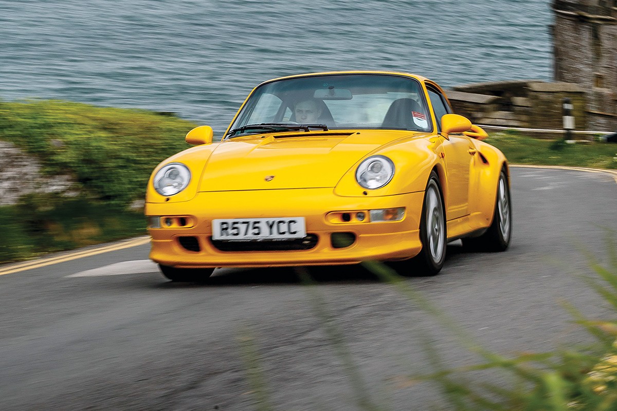 Porsche 911 Turbo photo 9