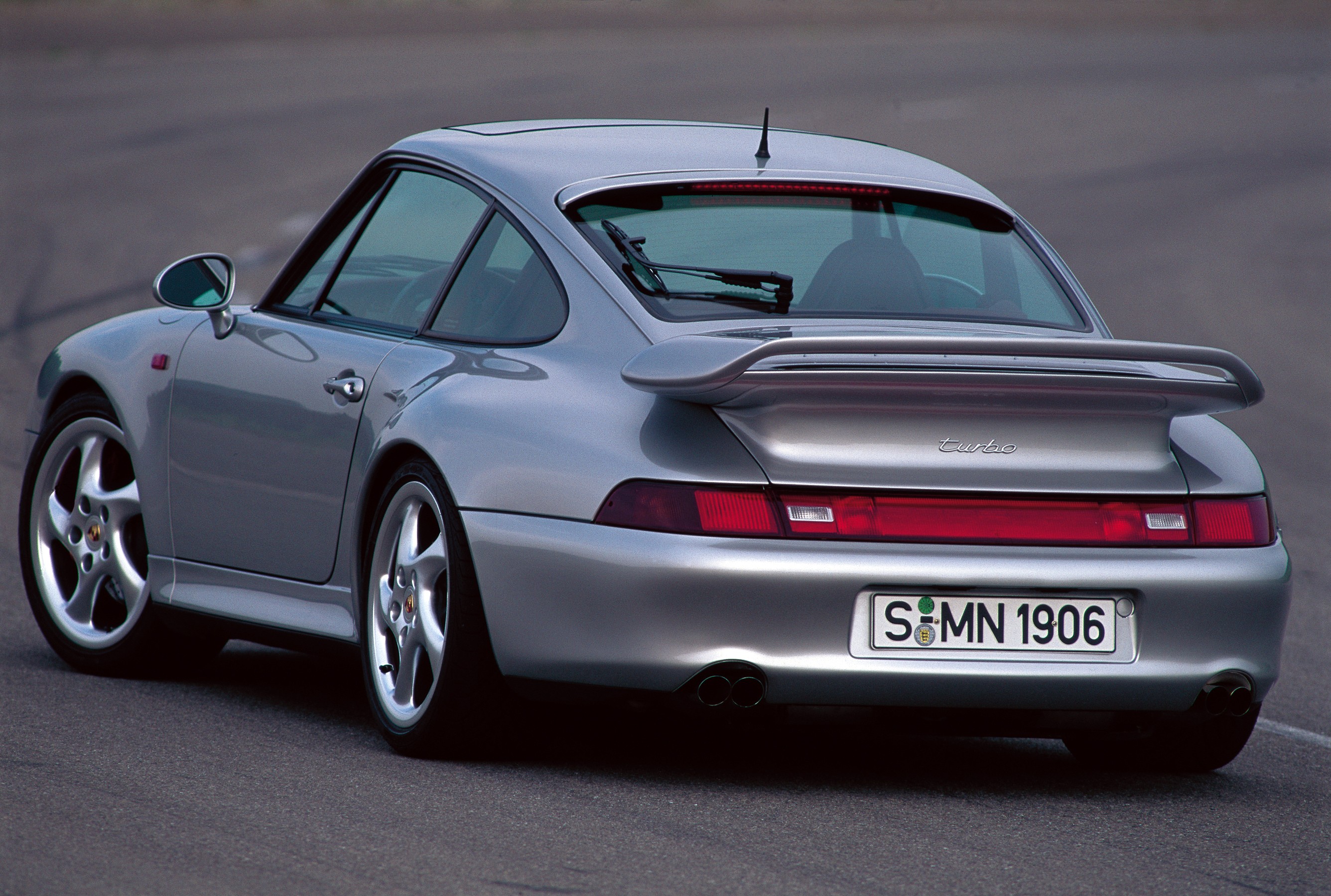 Porsche 911 Turbo photo 16