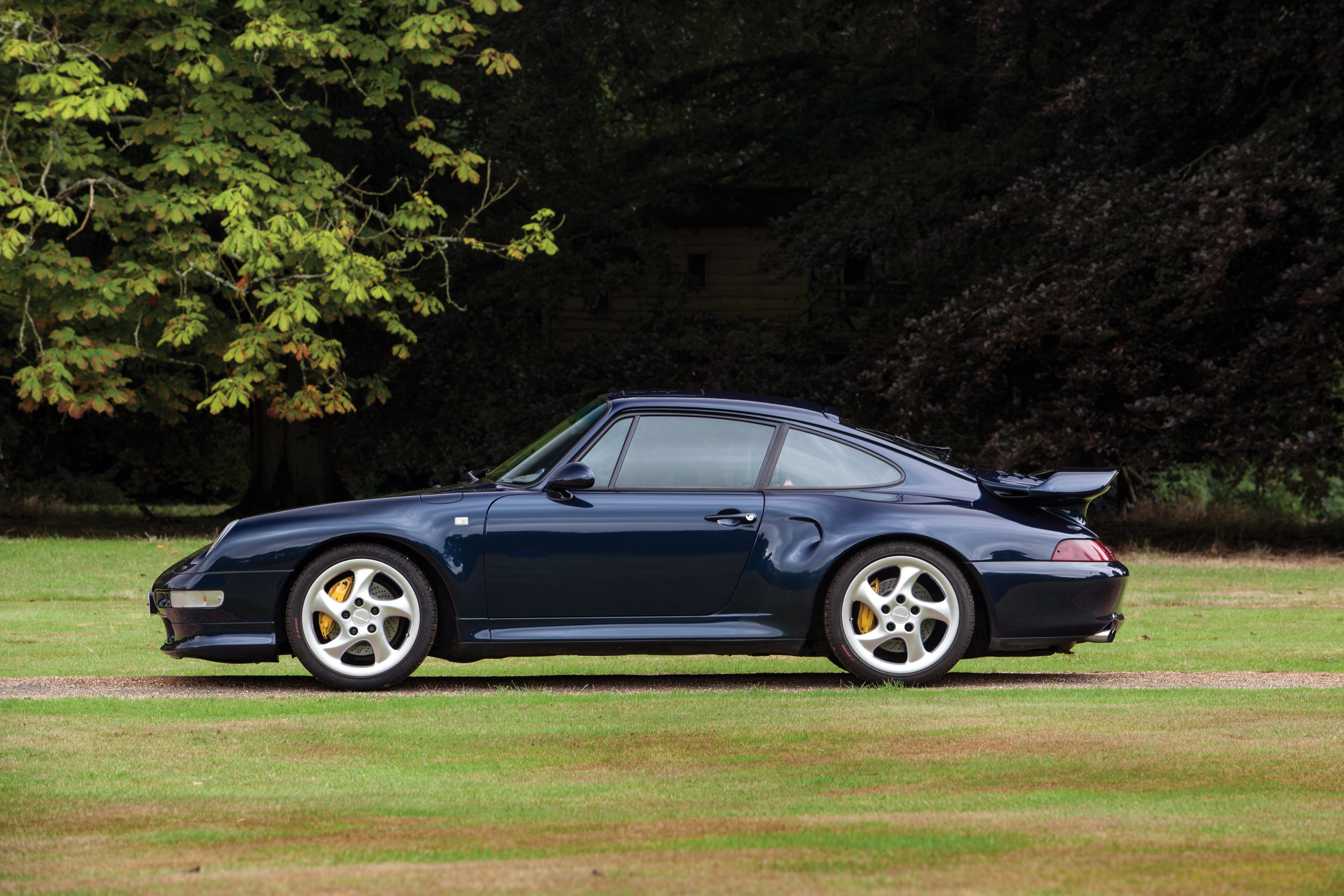 Porsche 911 Turbo photo 24