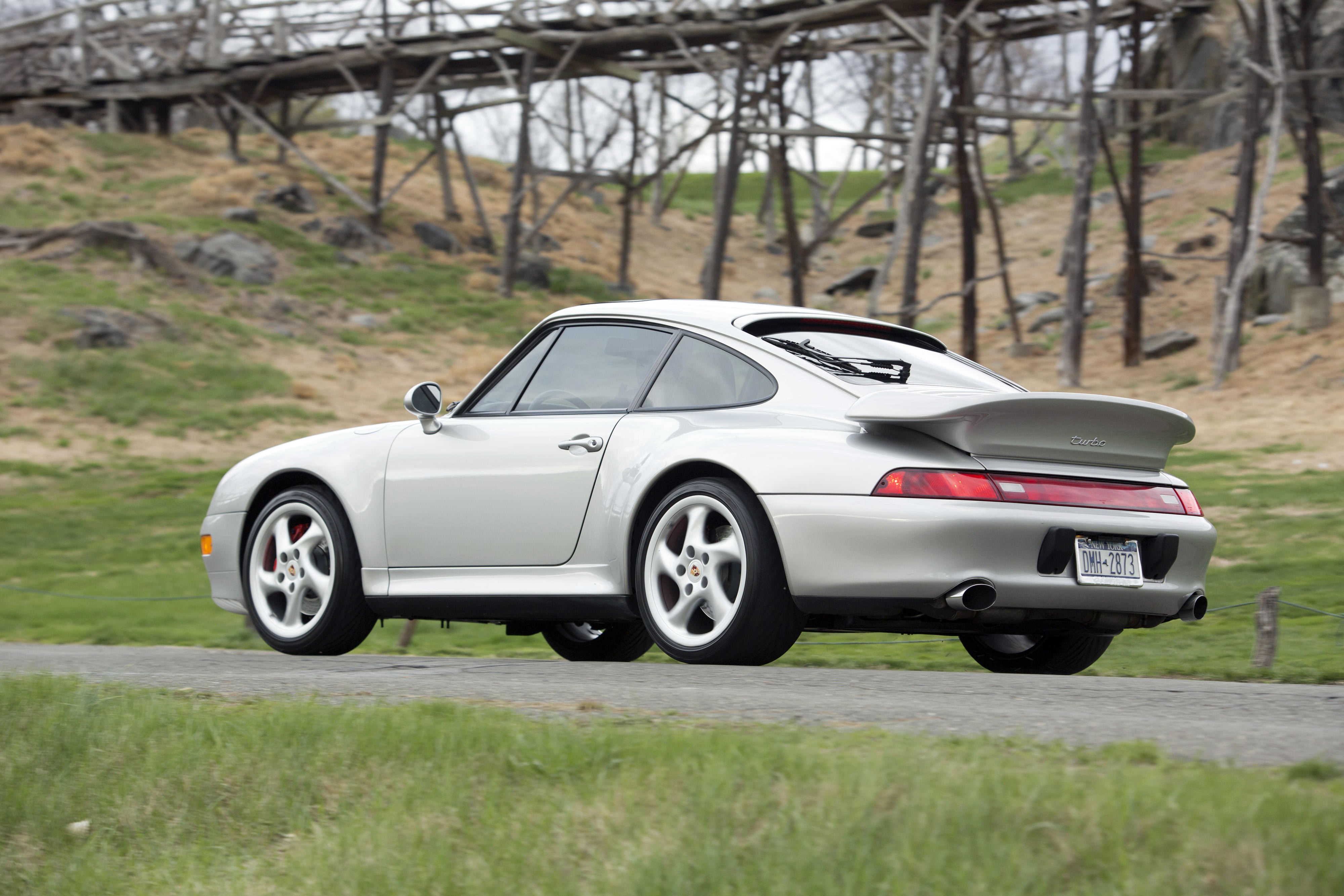 Porsche 911 Turbo photo 47