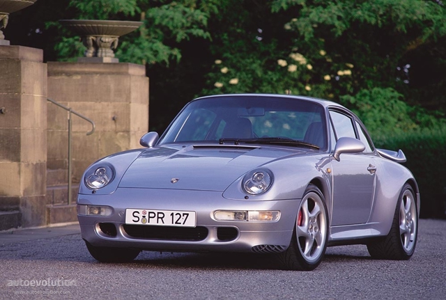 Porsche 911 Turbo photo 2
