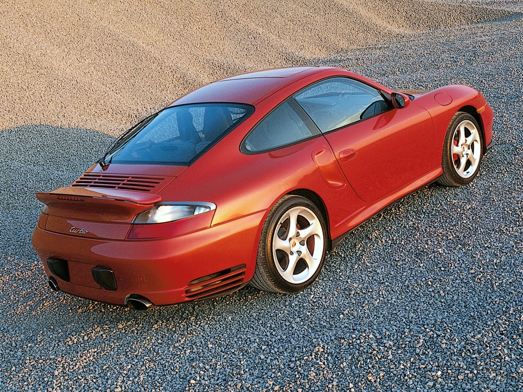 Porsche 911 Turbo photo 10