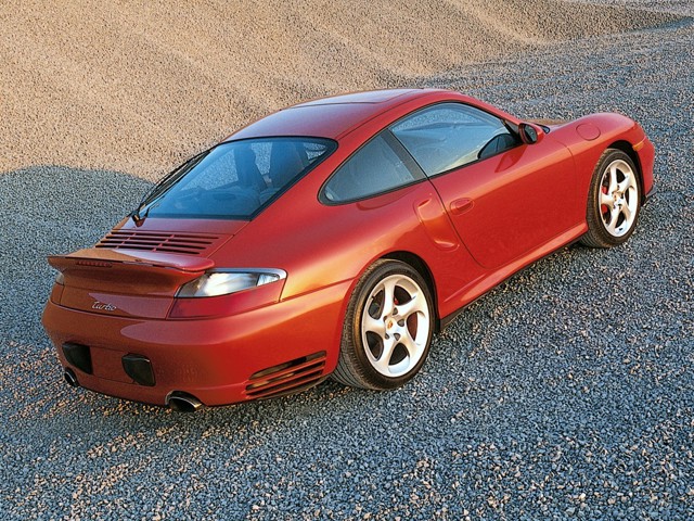 Porsche 911 Turbo photo 10