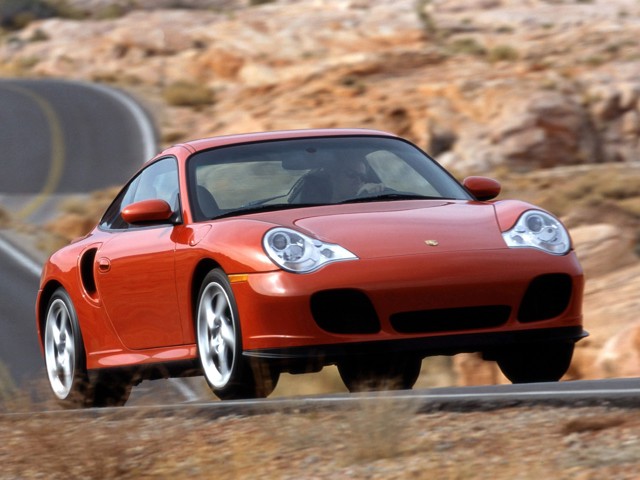 Porsche 911 Turbo photo 15
