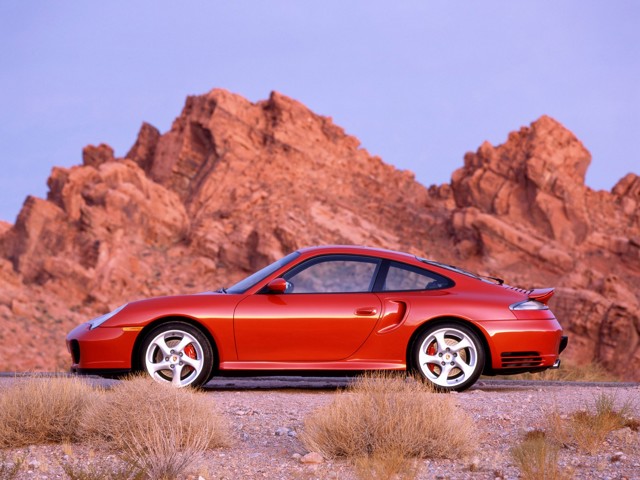 Porsche 911 Turbo photo 18