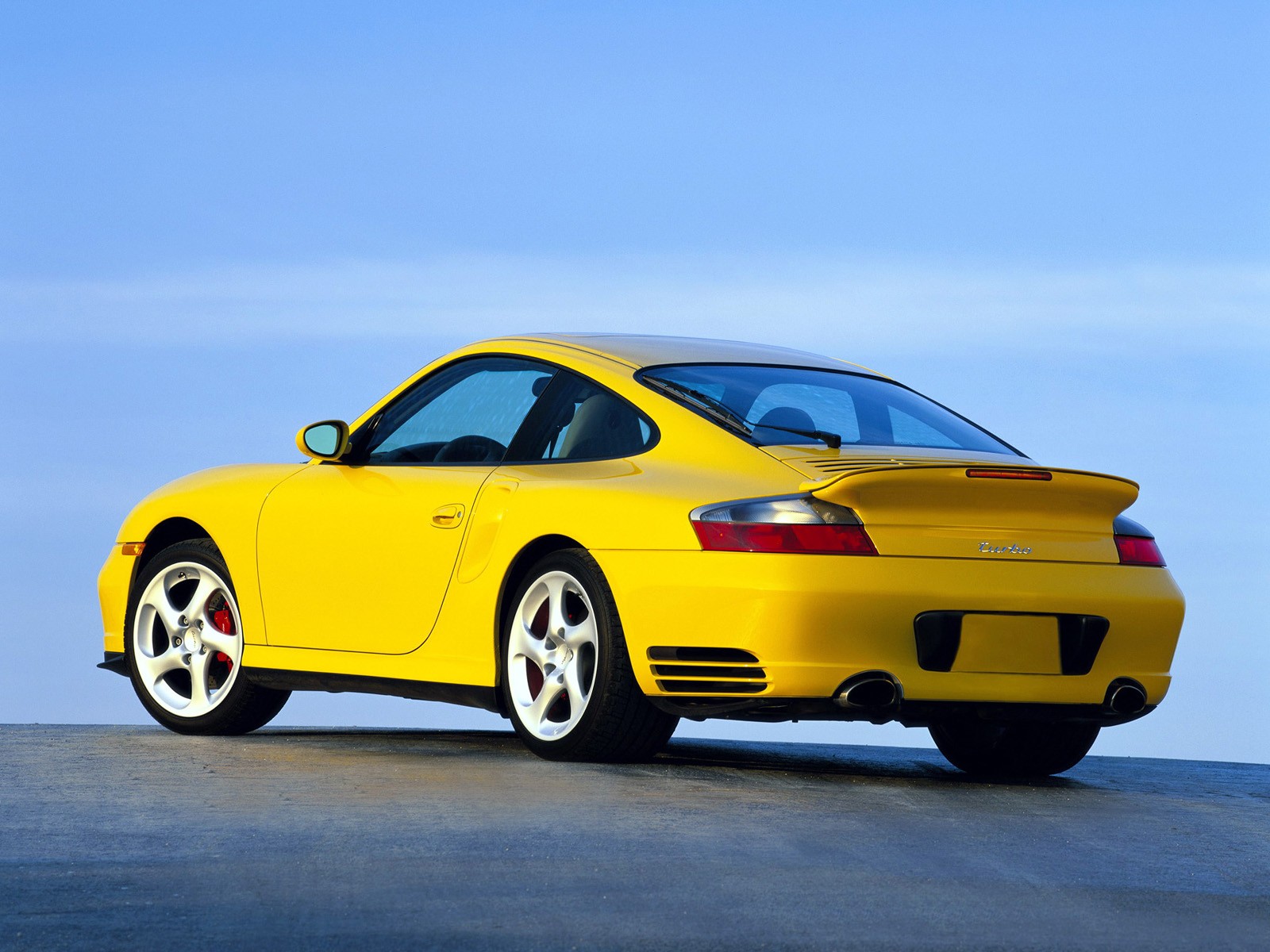 Porsche 911 Turbo photo 21