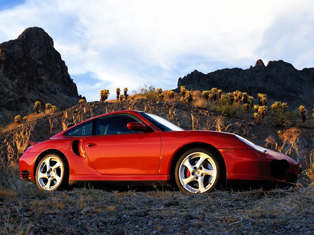 Porsche 911 Turbo photo 24