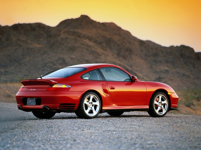 Porsche 911 Turbo photo 28