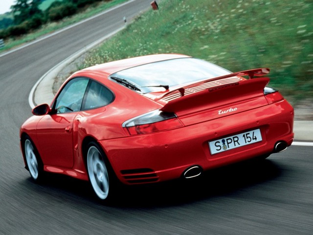 Porsche 911 Turbo photo 31